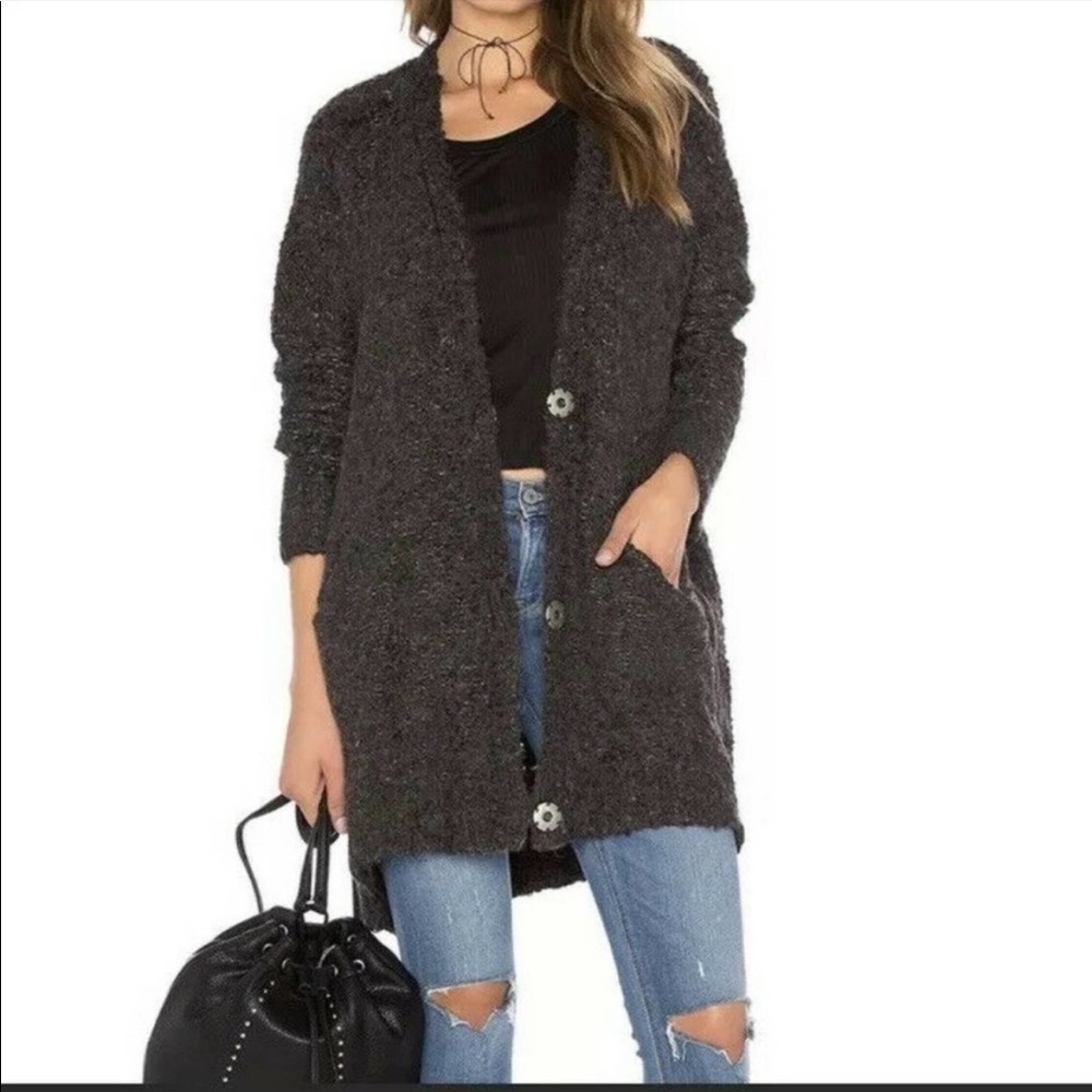 Free People Oversized Bouclé V-Neck Cardigan Size Small Gray Pockets Boho Alpaca